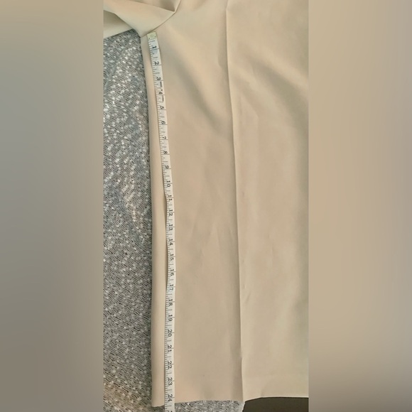 Zara Cream Wide Leg Cropped Pants NWT Size Medium - Picture 9 of 9